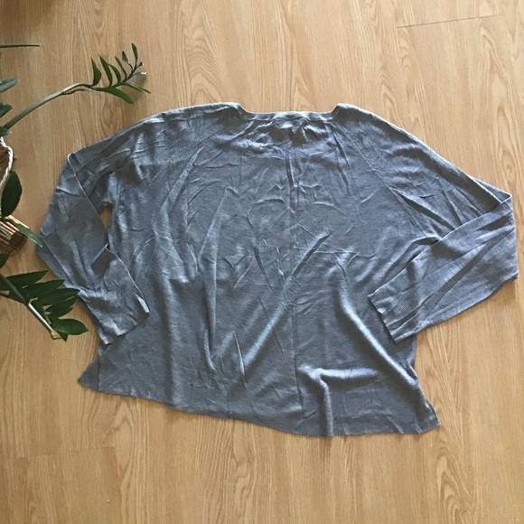 Zara knit grey lightweight crewneck sweater - Picture 5 of 6